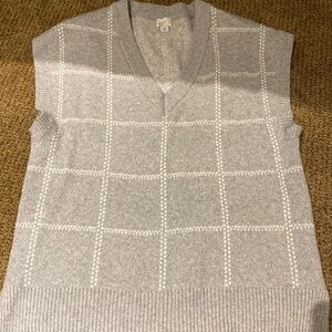 Sweater vest